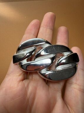Vintage MCM Oversized Interlocking Curb Link Brooch